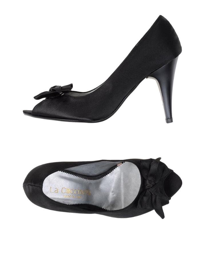 La Coccinella Pumps