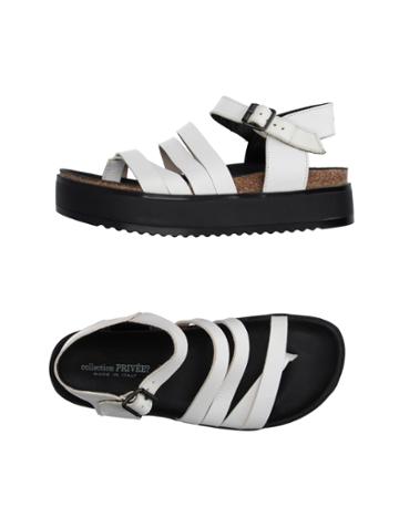 Collection Privee? Toe Strap Sandals