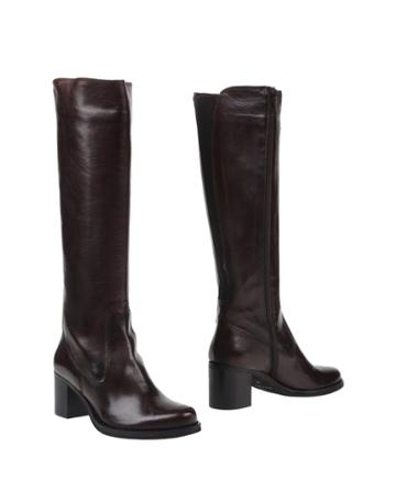 V Italia Boots