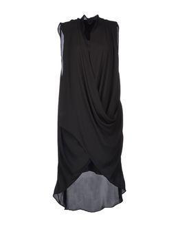 Minimum Knee-length Dresses