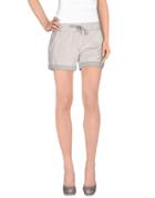 Vila Shorts