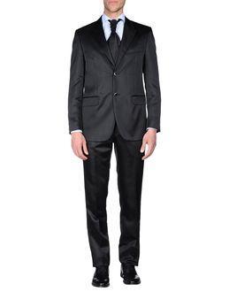 Luciano Soprani Suits