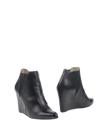 Ivylee Copenhagen Ankle Boots