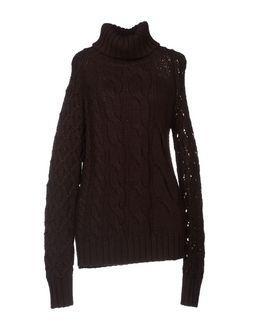 Nolita Turtlenecks