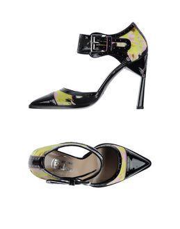 Nicholas Kirkwood For Erdem Pumps