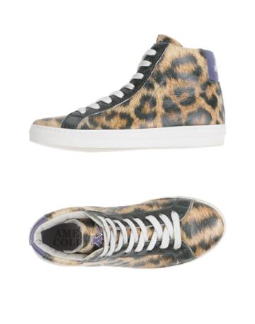 American College Sneakers