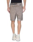 Peb Bermudas