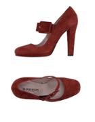 Suzanne White Pumps