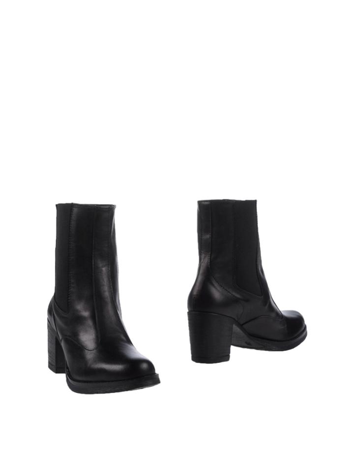 Nocorrect Ankle Boots
