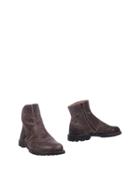 Interno Chic Ankle Boots