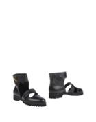 Trenta 7 Ankle Boots