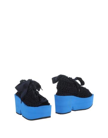 Arielle De Pinto Booties