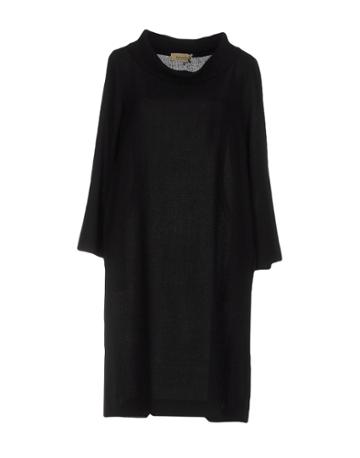 Nenah&reg; Short Dresses