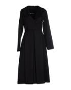 Pas Du Tout Knee-length Dresses