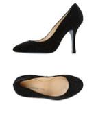 Alessandro Oteri Pumps