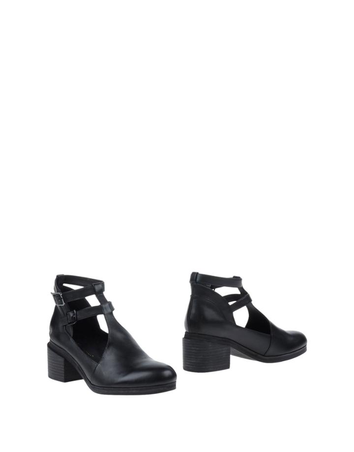 Intentionally. Ankle Boots