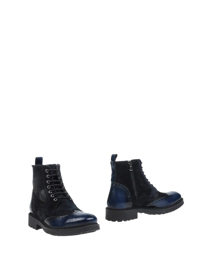 Via Dei Calzaiuoli Ankle Boots