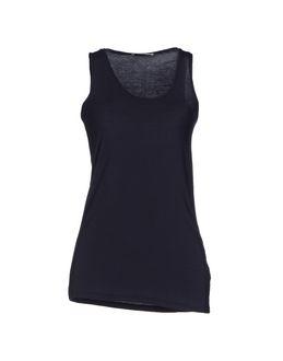 E Go' Sonia De Nisco T-shirts