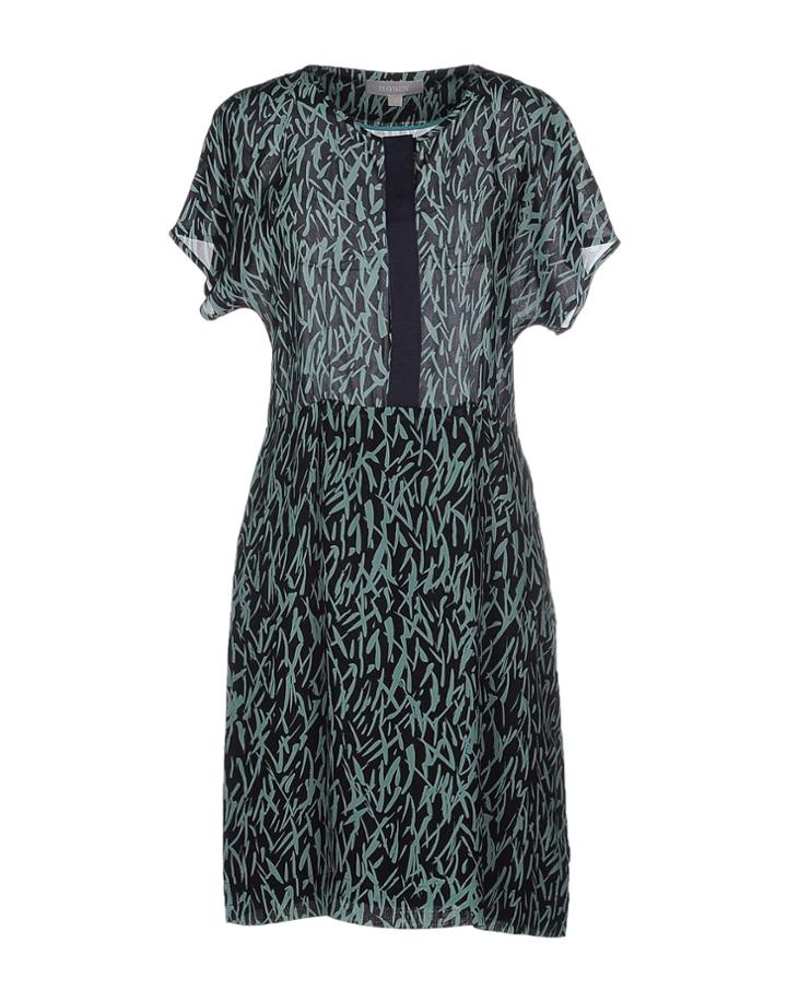 Havren Short Dresses