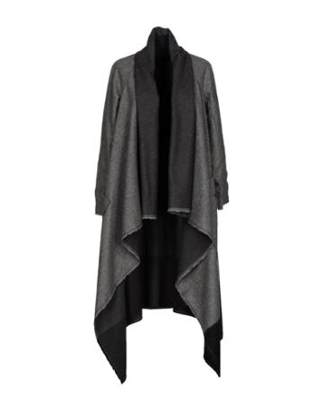 Altrove Coats