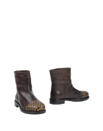   Trois Ankle Boots