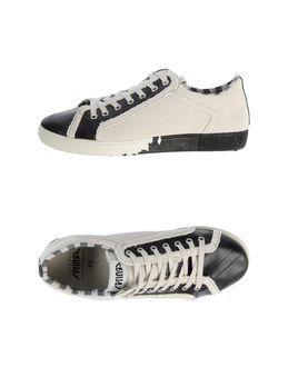 Springa Sneakers