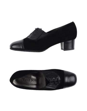 Valle D'oro Lace-up Shoes