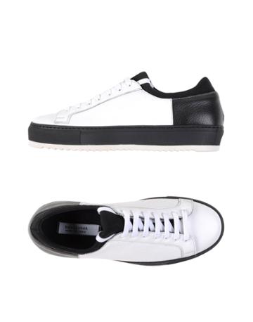 Bibliotek Sneakers
