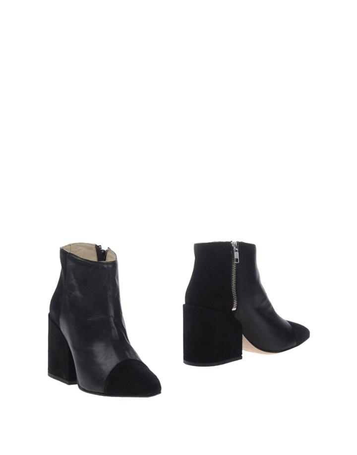Ouigal Ankle Boots