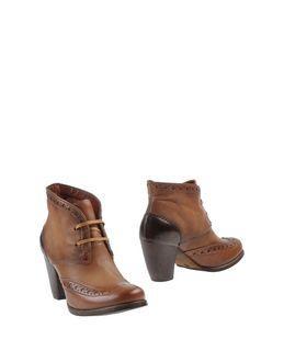 Air Step Ankle Boots
