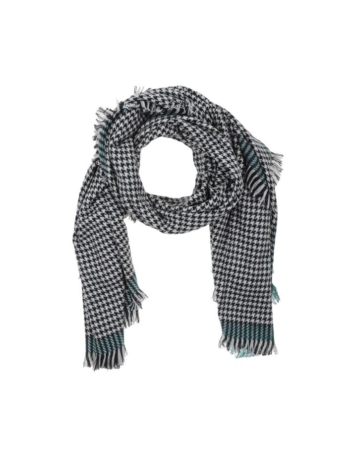 Only Square Scarves