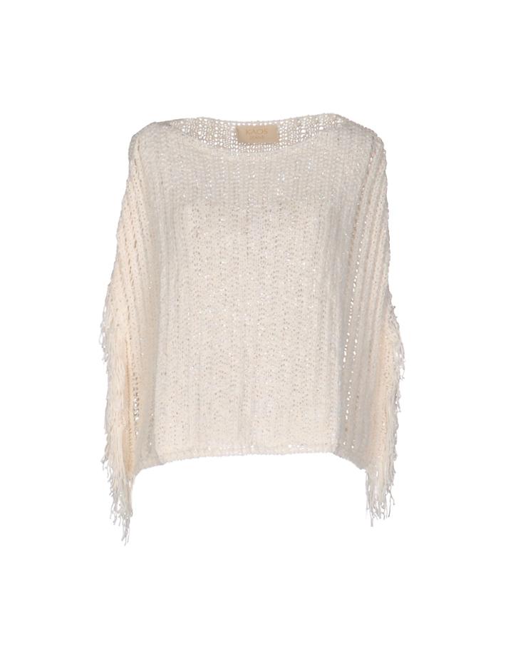 Kaos Jeans Sweaters