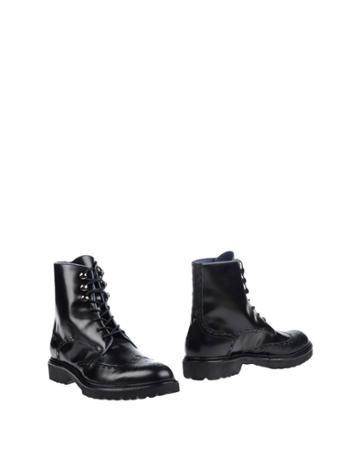 Giulia Taddeucci Ankle Boots