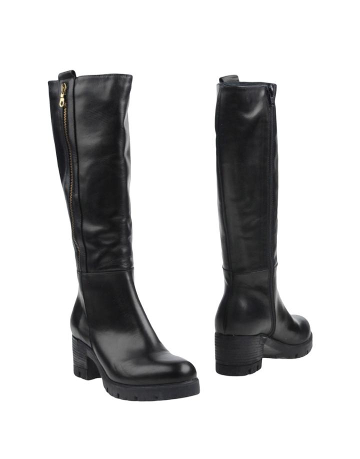 Joyce Milano Boots