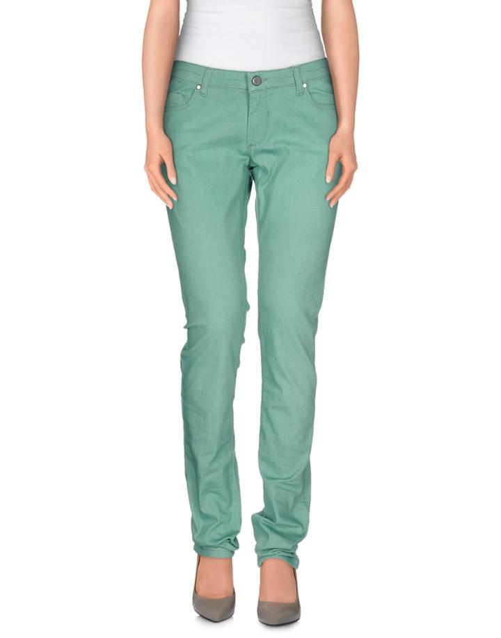 Acot  Jeans