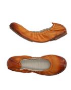 Doucal's Ballet Flats