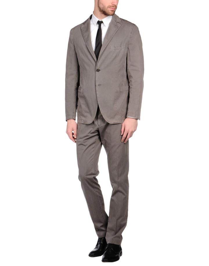 I Capresi Suits