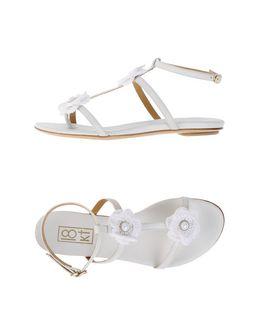 18 Kt Sandals