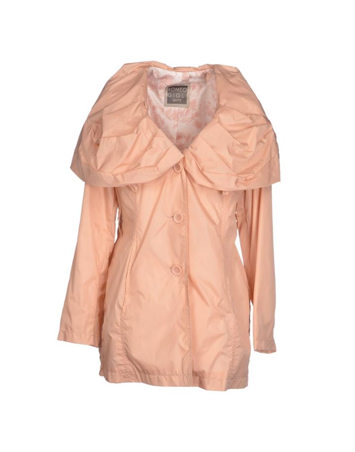 Romeo Gigli Sportif Overcoats