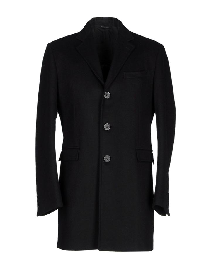 Iii Secolo Coats