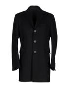 Iii Secolo Coats