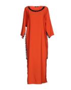 Toi & Moi 3/4 Length Dresses