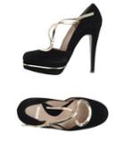 Greige Pumps