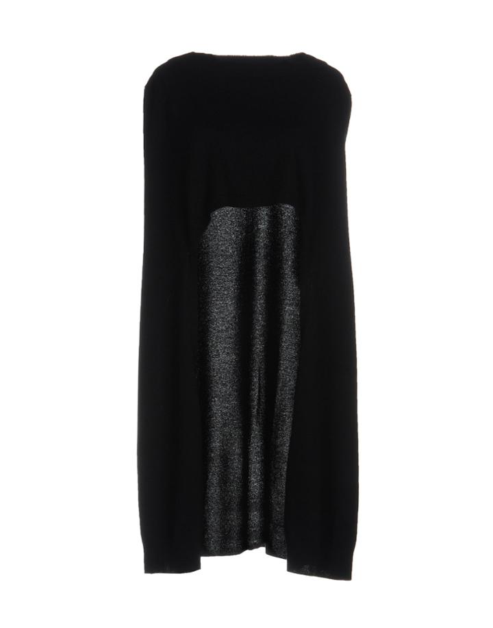 Barrie Capes & Ponchos