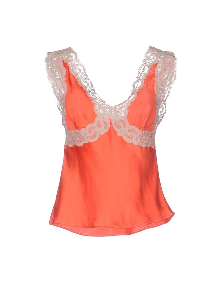 Loretta Caponi Tops