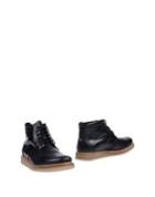 Ylati Ankle Boots