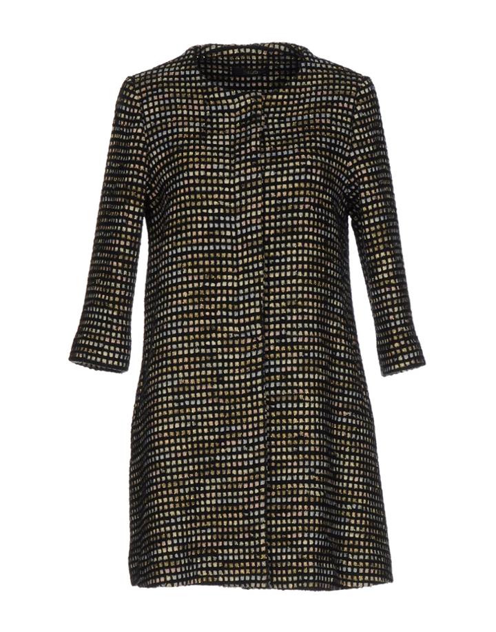 24.25 Overcoats