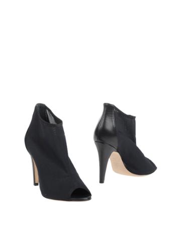 Valeri Booties