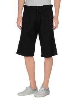 Fast Money Bermudas