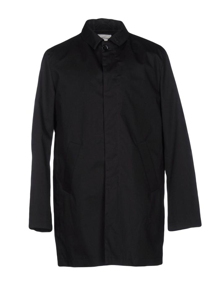 Won Hundred Overcoats